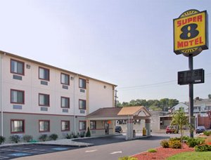 York Super 8 Motel