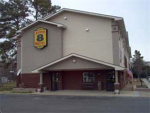 Chesapeake Super 8 Motel