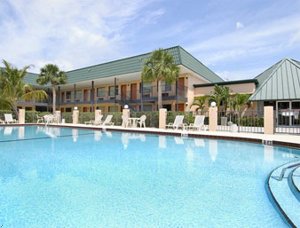 Super 8 Motel - North Palm Beach/Pga Blvd