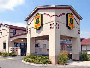 Guelph Super 8 Motel