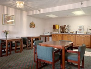 Super 8 Motel - Springfield/Battlefield Area