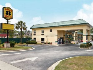 Super 8 Motel - Columbia