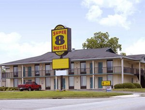 Super 8 Motel - Claremont