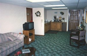 Super 8 Motel - Clinton