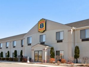 Super 8 Motel - Goshen