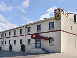 Super 8 Motel - Long Island City, New York