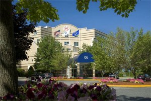 Sheraton Needham Hotel