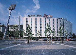 Lindner Hotel Bayarena