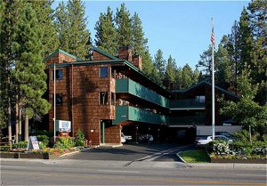 Snow Lake Lodge