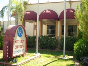 Executive Suites By Careree Inn