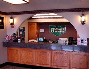 Hallmark Inn & Suites