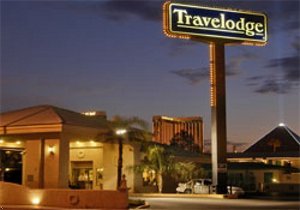 Travelodge Airport - Block From Strip