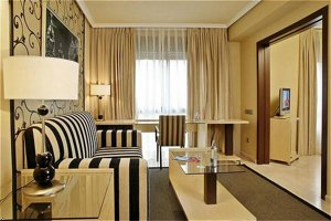 Husa Apartsuit Mirador De Chamartin