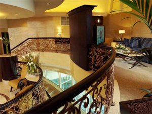 Al Murooj Rotana Hotel And Suites