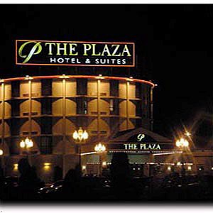 Plaza Hotel And Suites Eau Clair