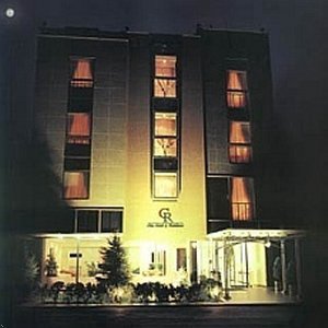 City Hotel Residence