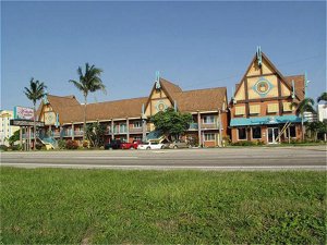 Wakulla Suites