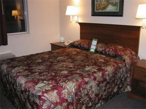 Crestwood Suites - Fort Myers