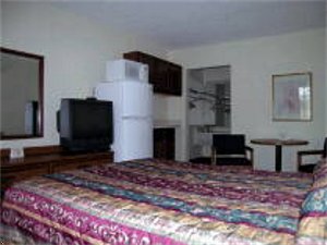 Home Suites Hotel