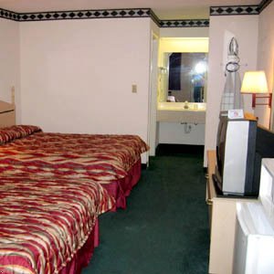 Regency Inn And Suites