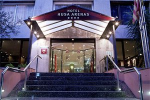 Husa Arenas