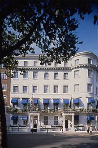 London Elizabeth Hotel