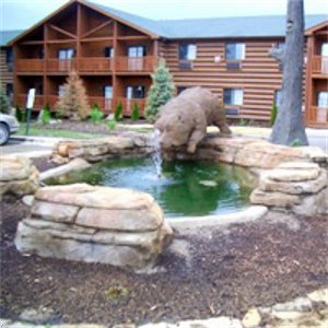 Grizzly Jack's Grand Bear Resort