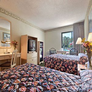 Fun Spots Hotel At Fountain Park (Formerly Ramada)