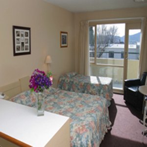 St. Ives Motel Apartments