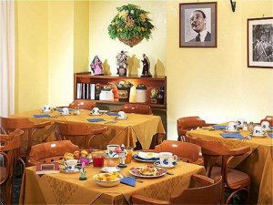 Mercure Napoli Angioino Centro
