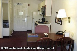 Candlewood Suites Petersburg/Hopewell