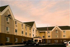 Candlewood Suites Owasso