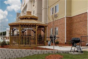 Candlewood Suites Springfield