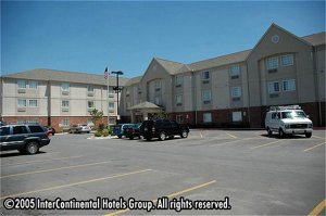 Candlewood Suites Tulsa