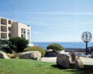 Monterey Bay Inn