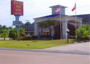 Winnie Inn And Suites