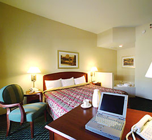 Courtyard By Marriott Moorhead