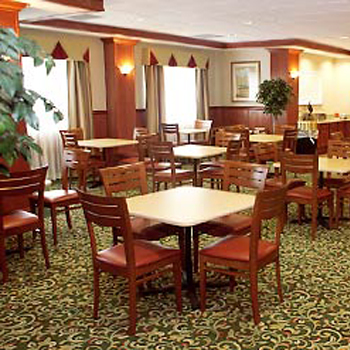 Fairfield Inn And Suites By Marriott Lafayette South